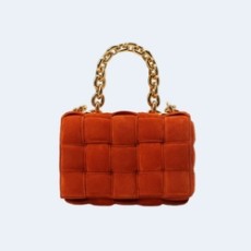 보테가 베네타 체인 스웨이드 숄더백 오렌지